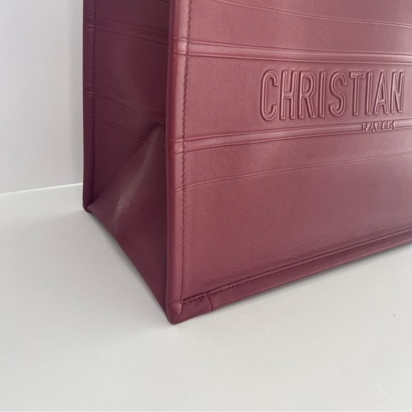 Medium Dior Book Tote in Calfskin Leather - Picture 6 of 15